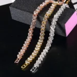 Chic Crystal Bracelet: Fashionable Women's Accessory