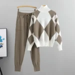 Elegant Two-Piece Ensemble: Knitted Cardigan Tracksuit Sweater Set