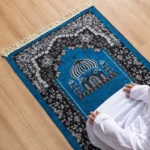 Portable Travel Prayer Rugs with Tassels